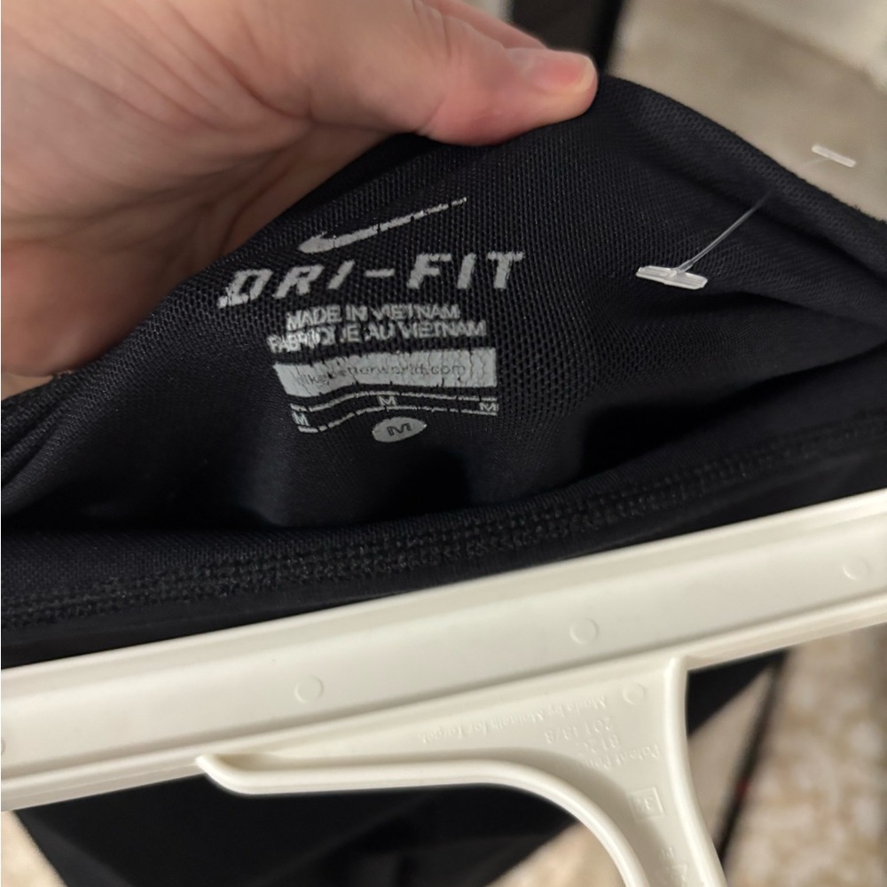 Nike Black Leggings Form-Fitting Stretch - Picture 4 of 4